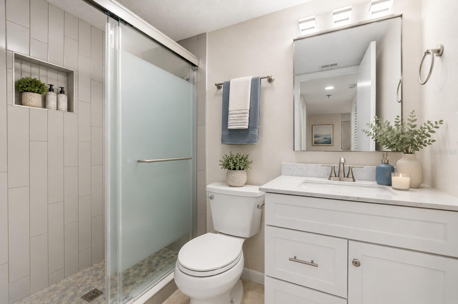 4550 PINEBROOK CIR #106 — photo 19