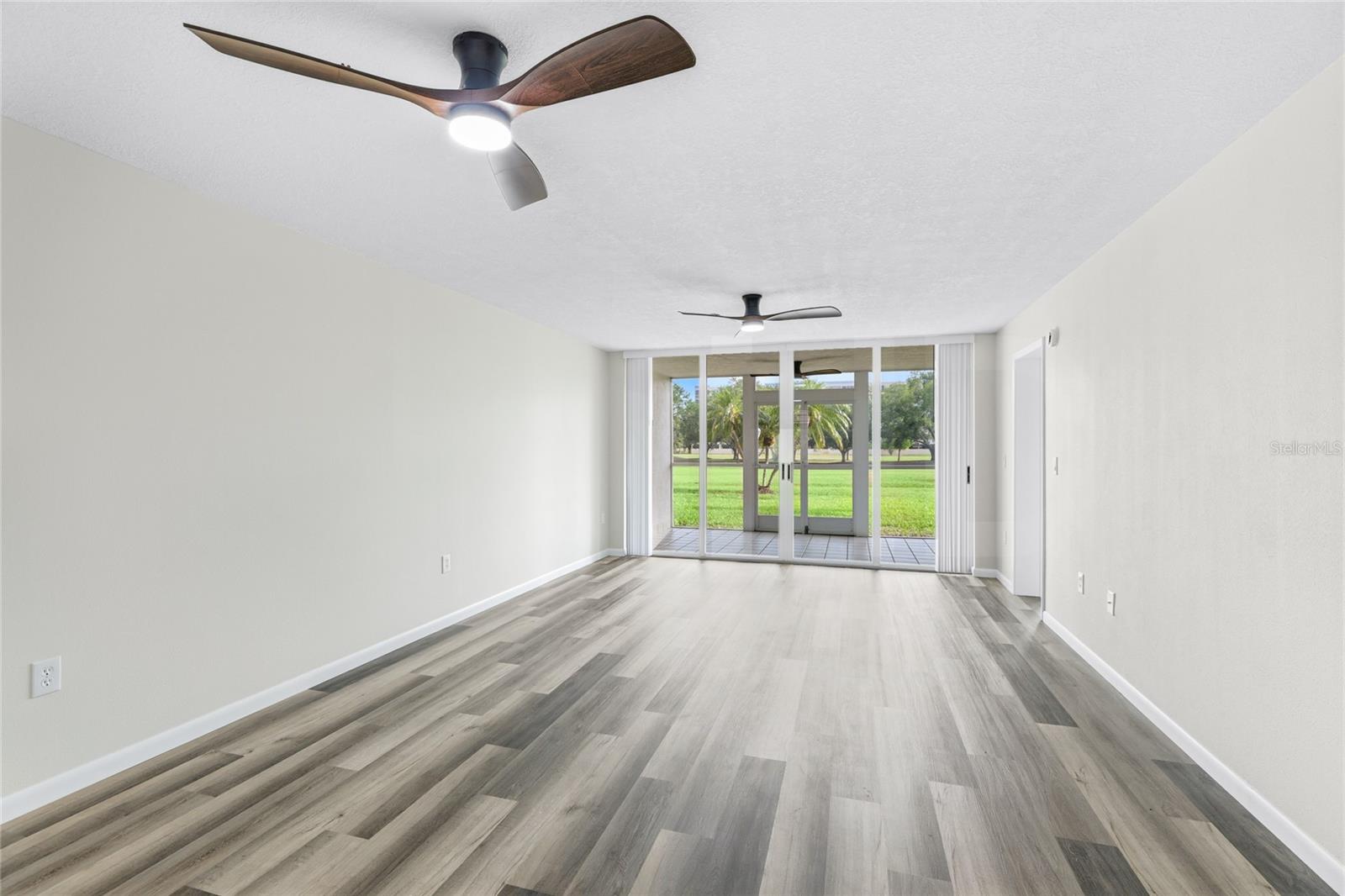 4550 PINEBROOK CIR #106 — photo 5