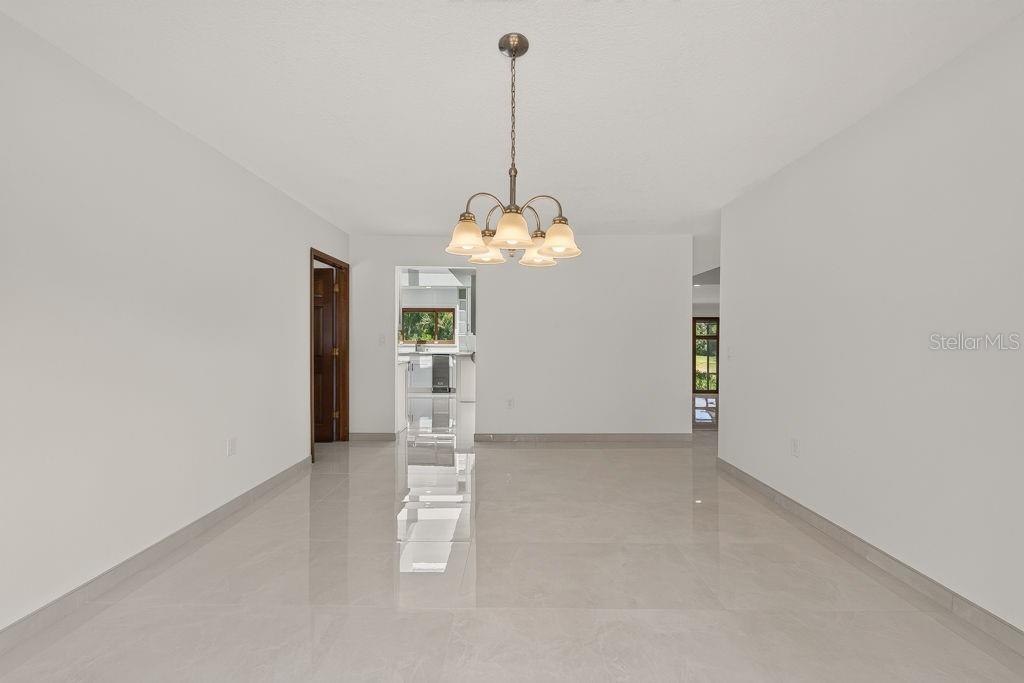 1007 LAKEWOOD DR — photo 28