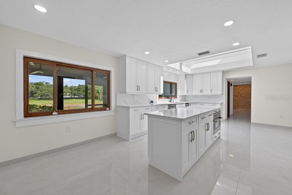 1007 LAKEWOOD DR — photo 18