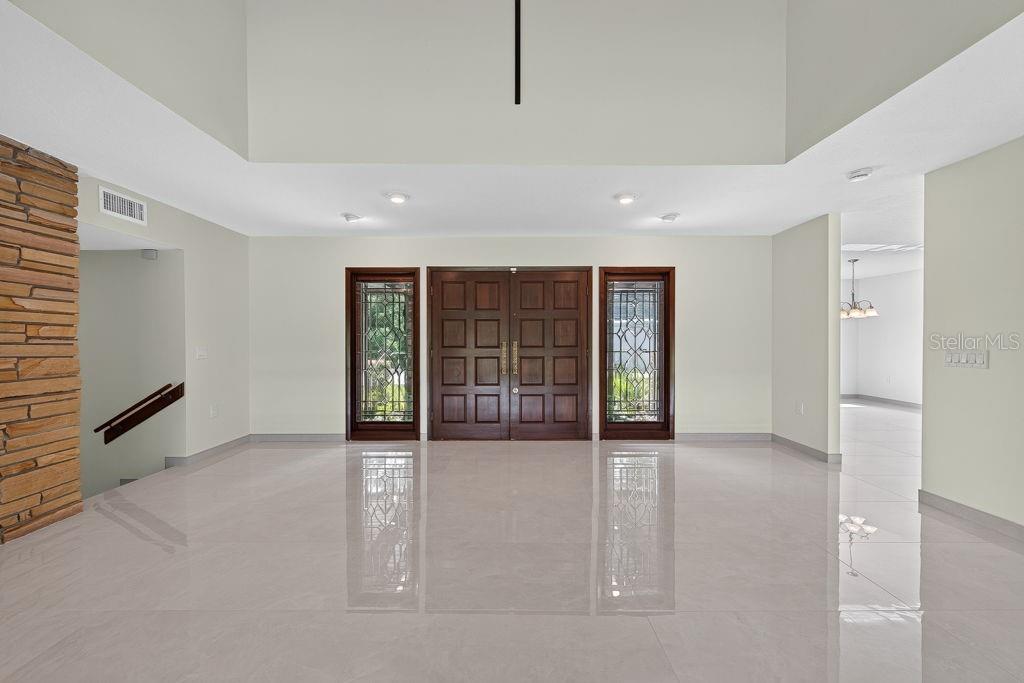 1007 LAKEWOOD DR — photo 5