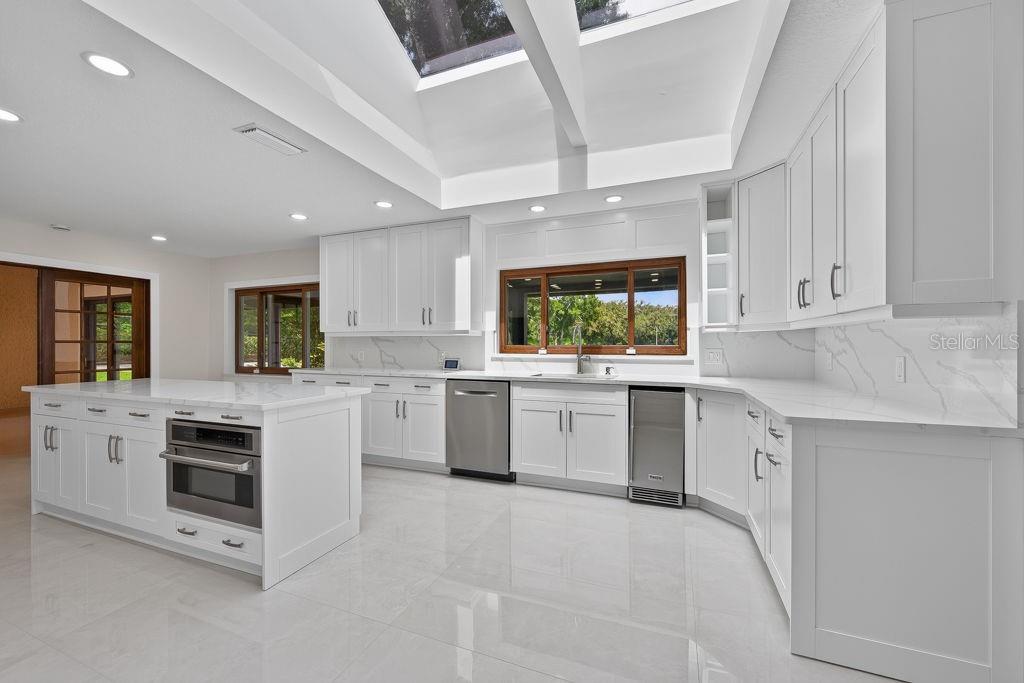 1007 LAKEWOOD DR — photo 15