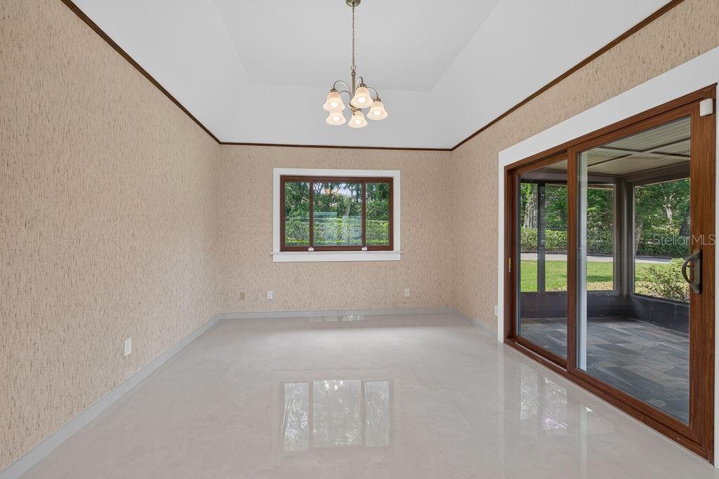 1007 LAKEWOOD DR — photo 24