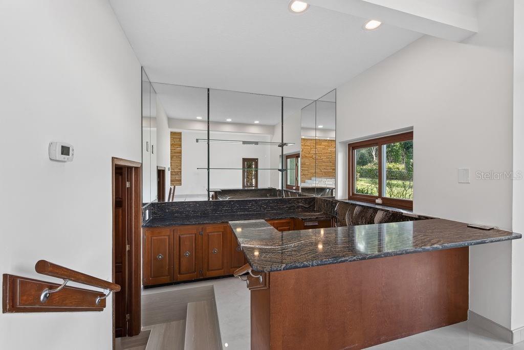 1007 LAKEWOOD DR — photo 12