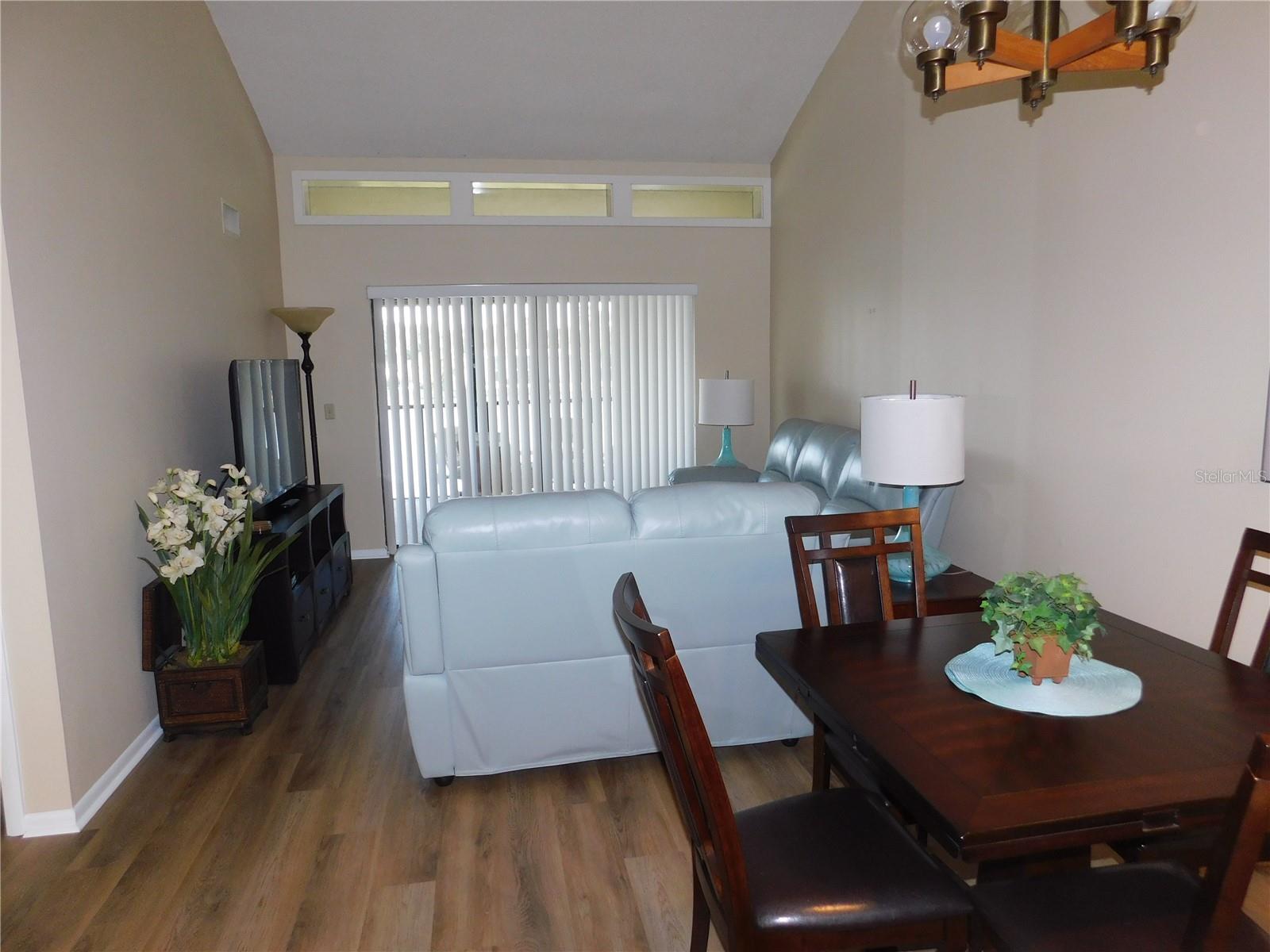 250 WOODLAKE WYNDE #250 — photo 3