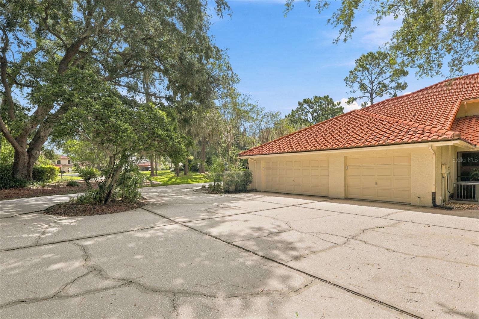 5359 SADDLEBROOK WAY — photo 56