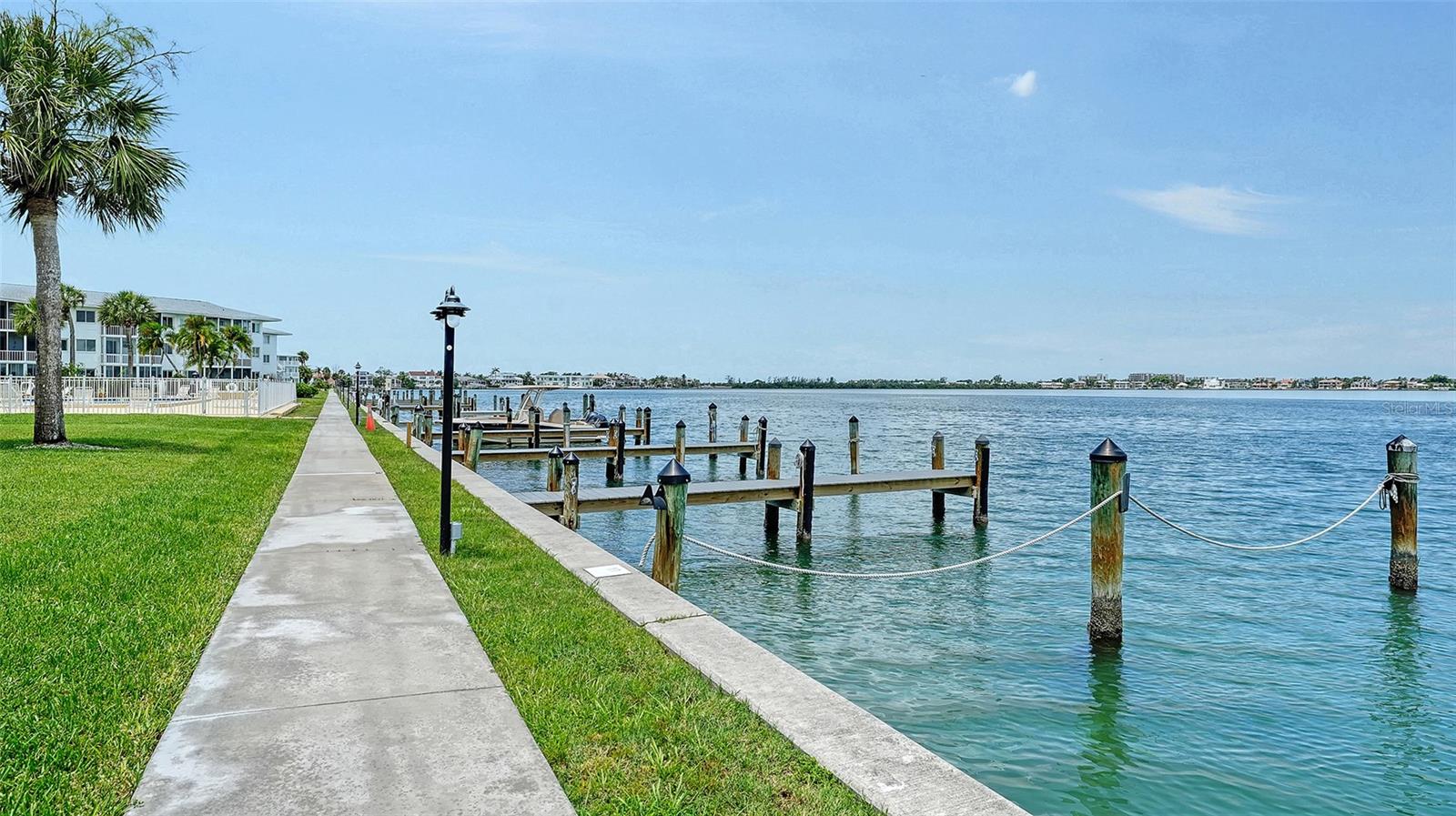 777 JOHN RINGLING BLVD #24 — photo 28