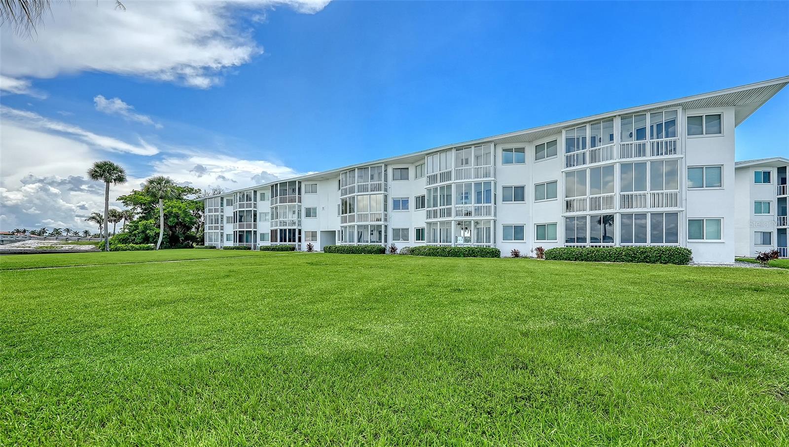 777 JOHN RINGLING BLVD #24 — photo 3