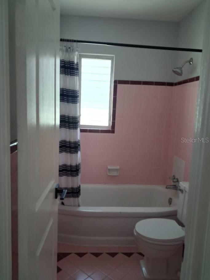 217 BANANA ST — photo 12