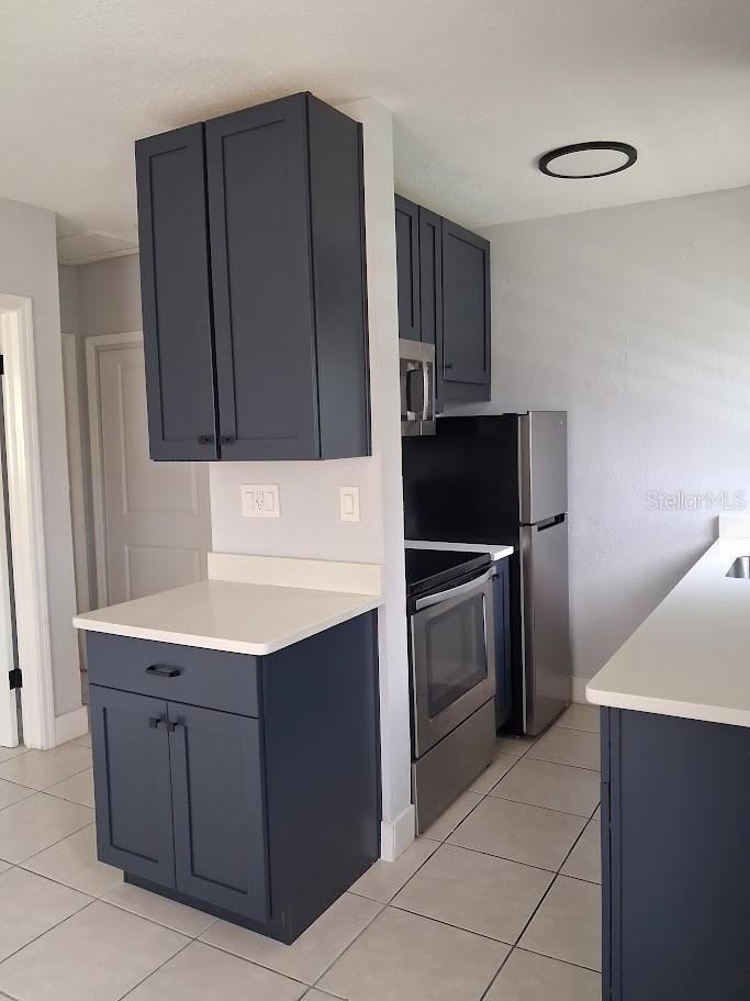 217 BANANA ST — photo 8
