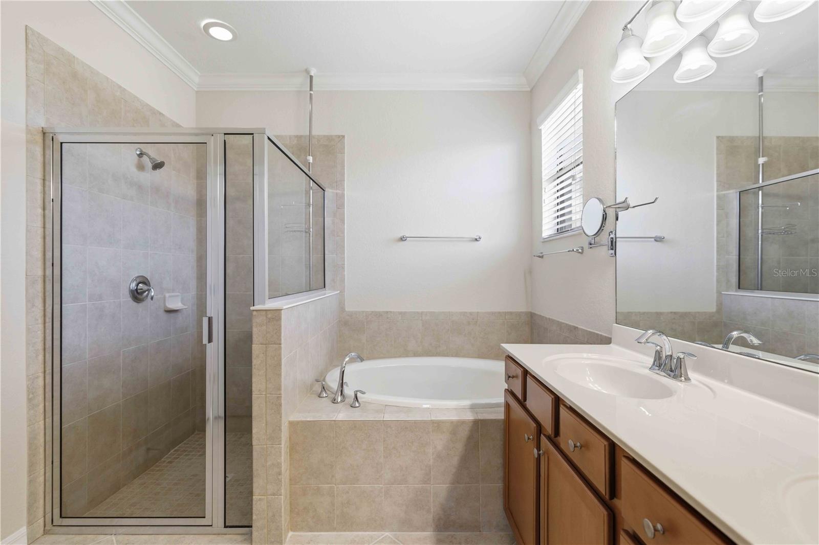 6907 QUIET CREEK DR — photo 21