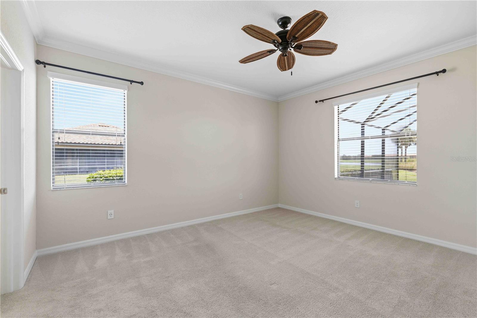 6907 QUIET CREEK DR — photo 17