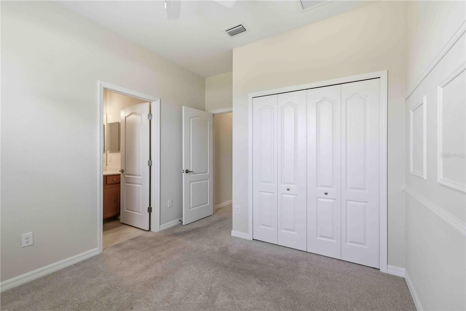 6907 QUIET CREEK DR — photo 28