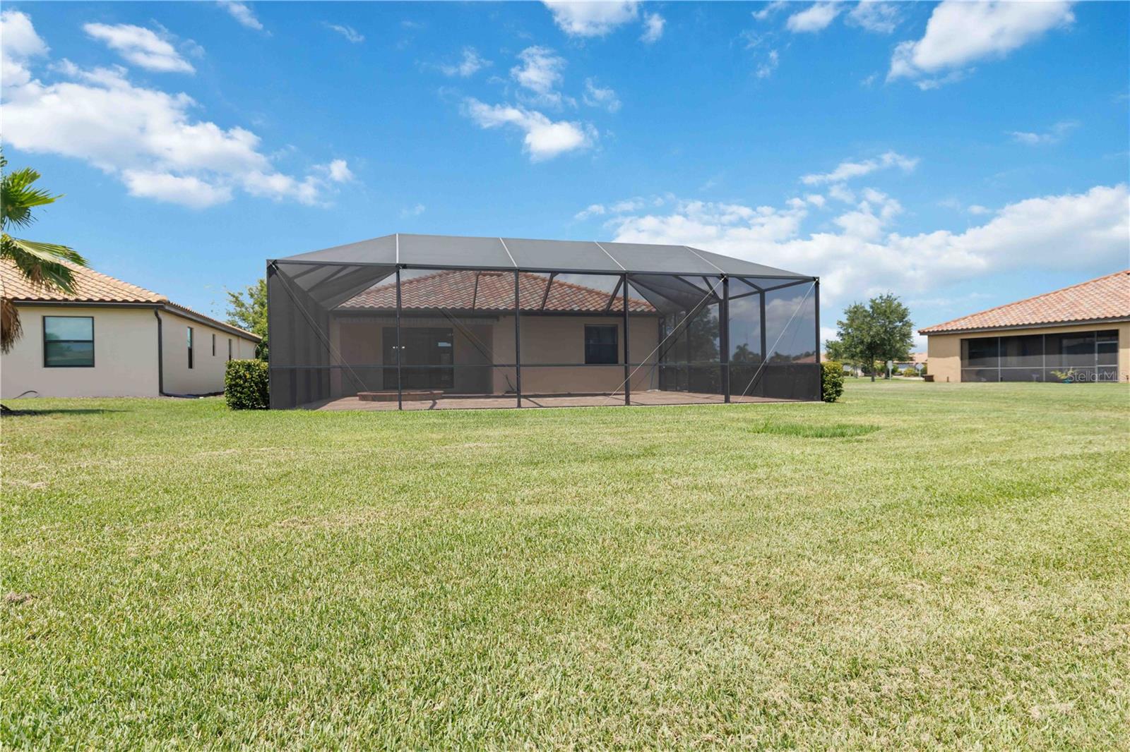 6907 QUIET CREEK DR — photo 40
