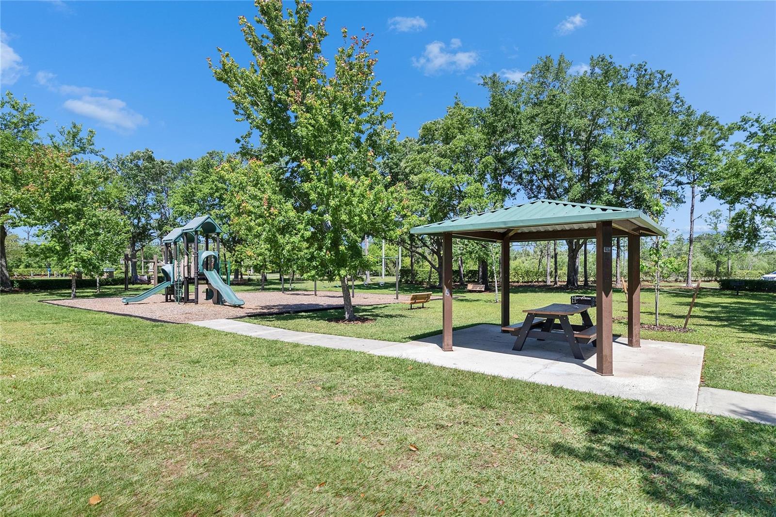 21744 WAVERLY SHORES LN — photo 43