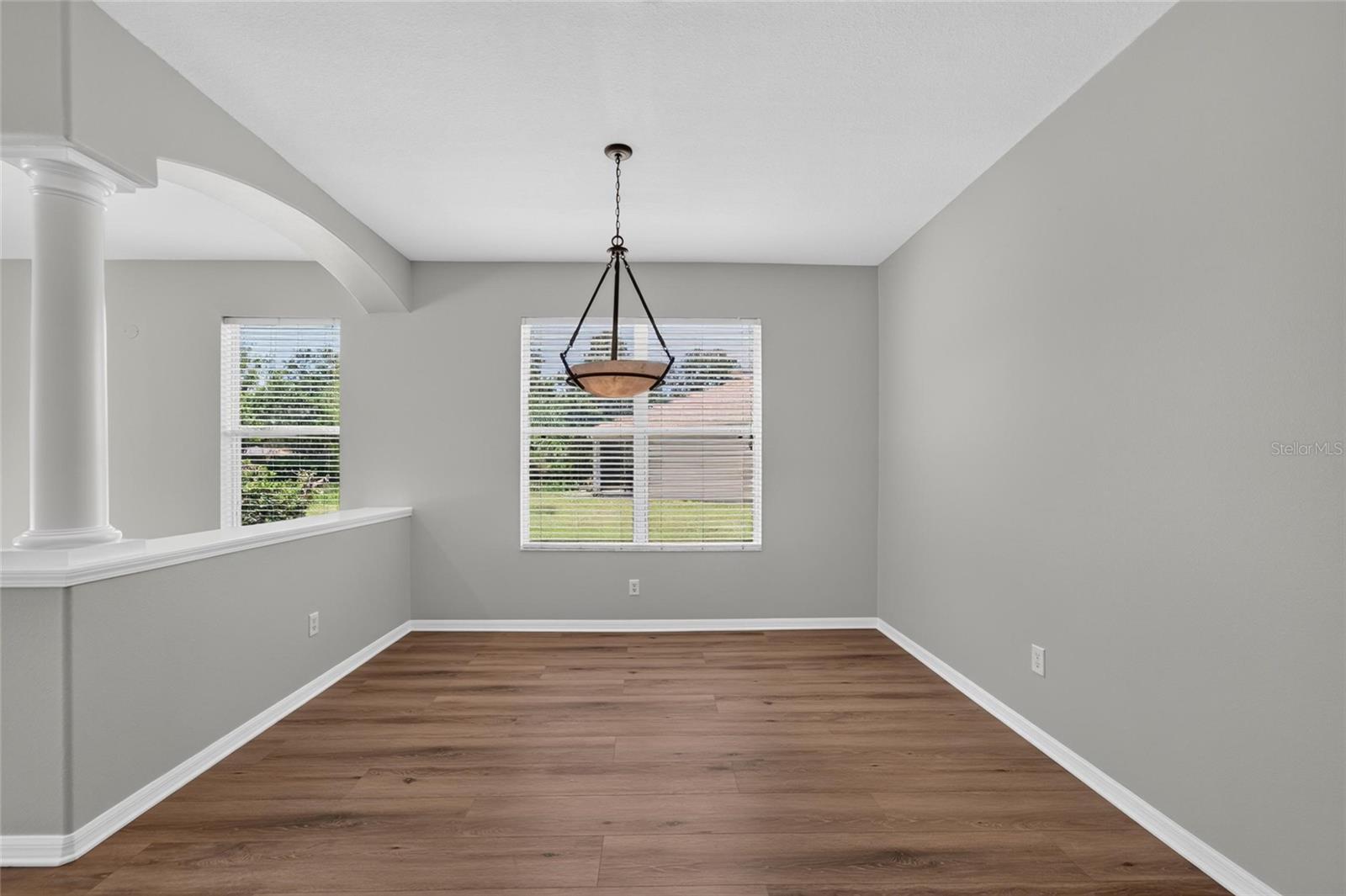 21744 WAVERLY SHORES LN — photo 11