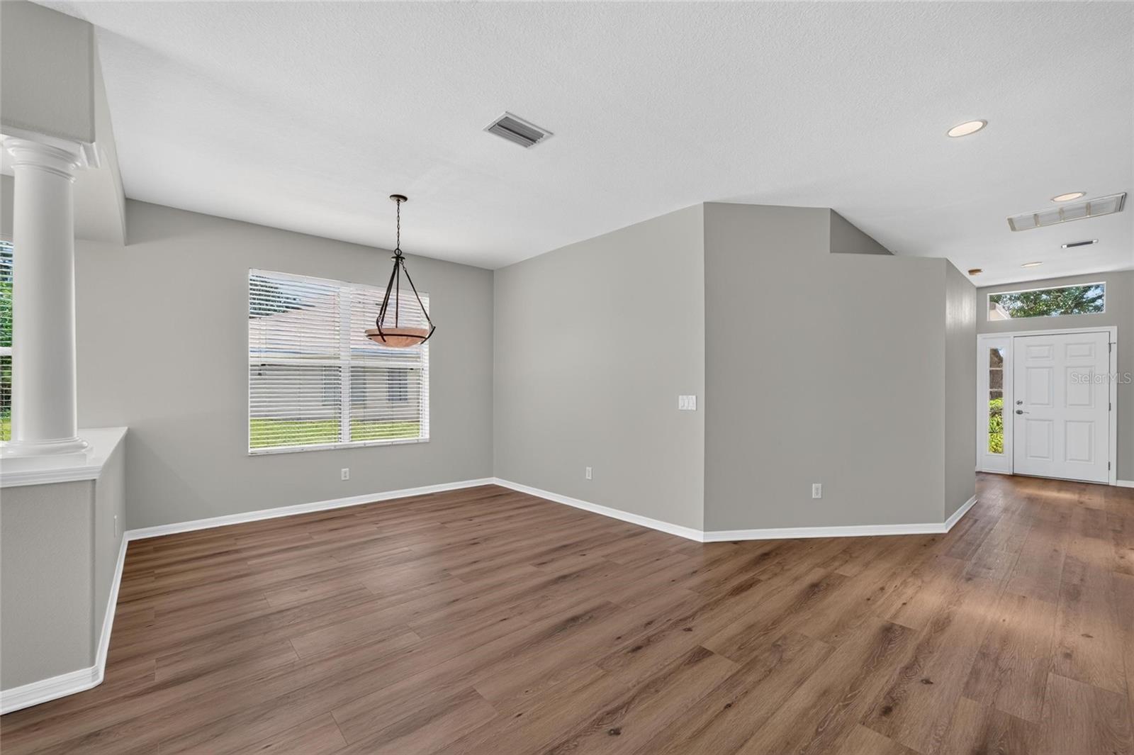 21744 WAVERLY SHORES LN — photo 12