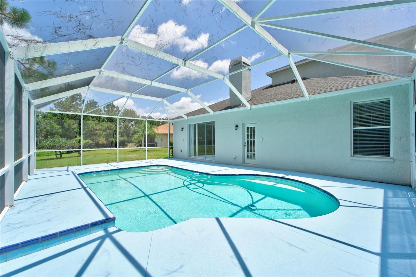 21744 WAVERLY SHORES LN — photo 36