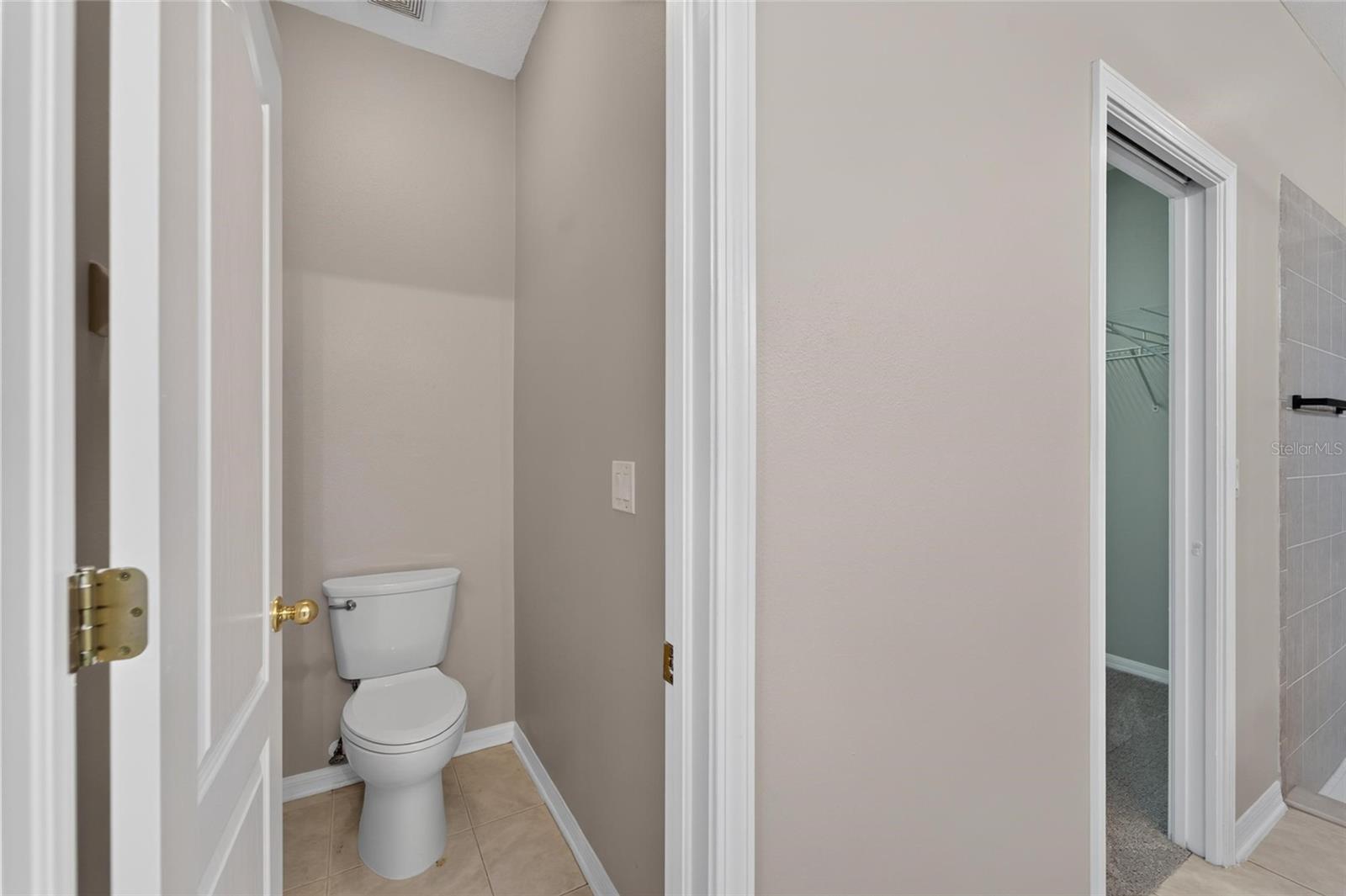 21744 WAVERLY SHORES LN — photo 21