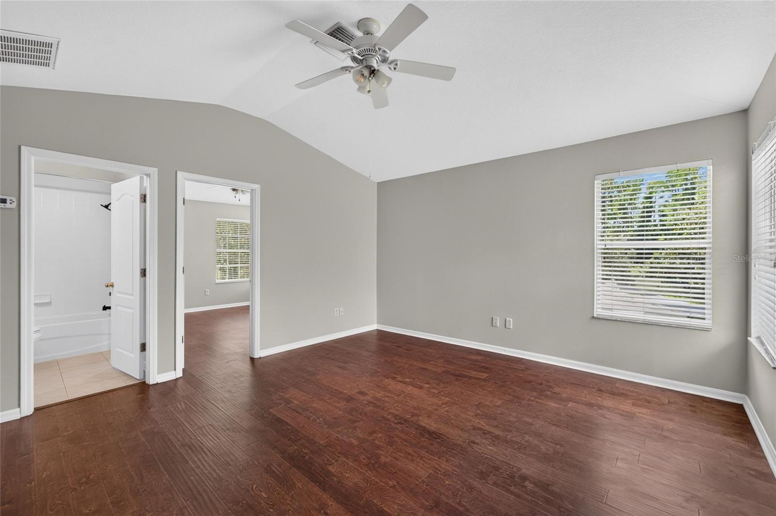 21744 WAVERLY SHORES LN — photo 30
