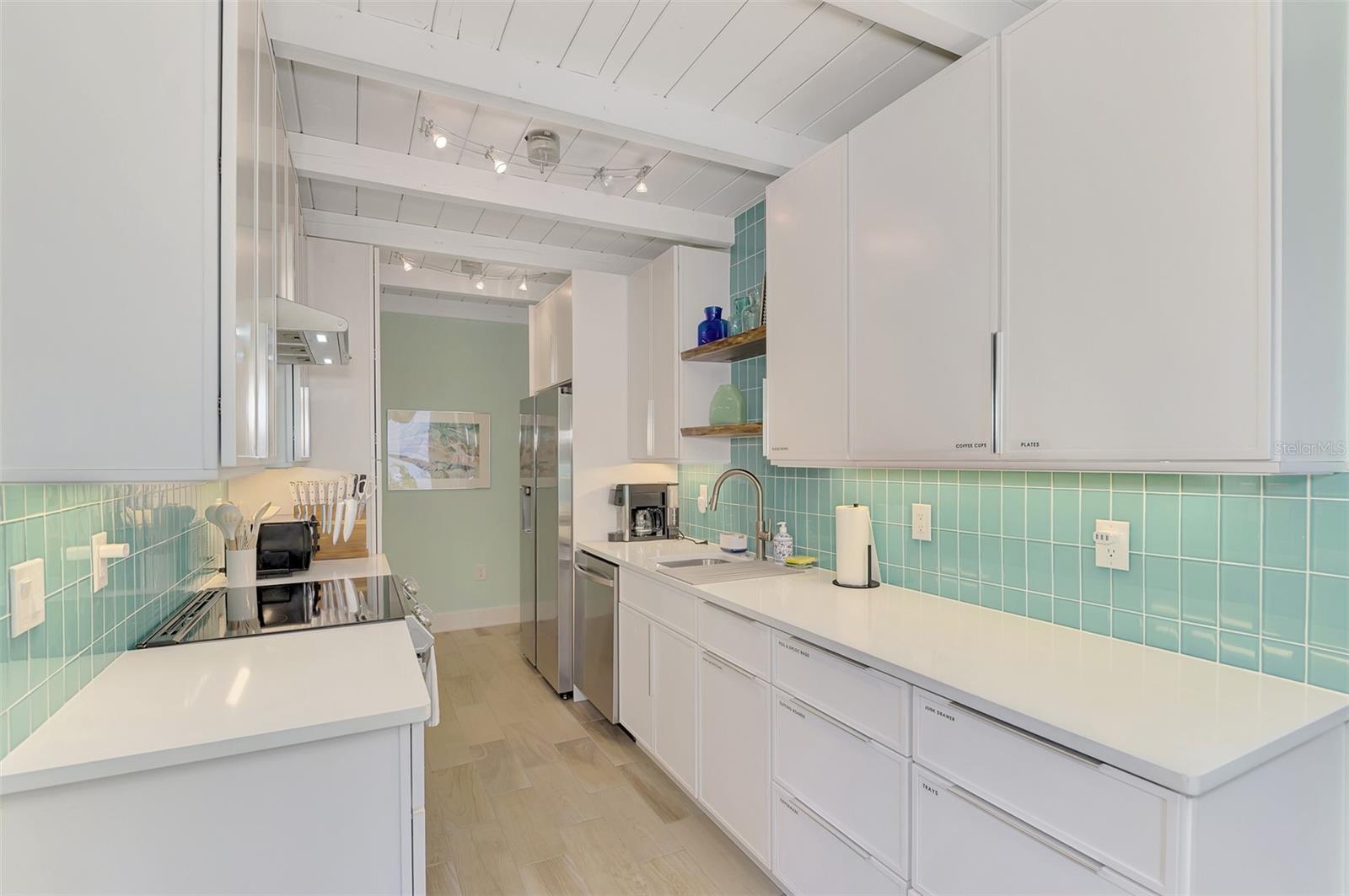 5253 AVENIDA DEL MARE — photo 16