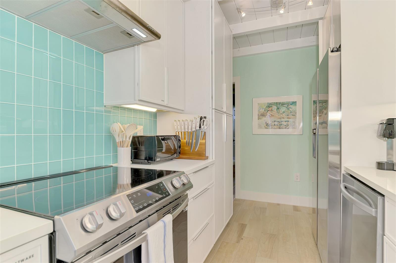 5253 AVENIDA DEL MARE — photo 22