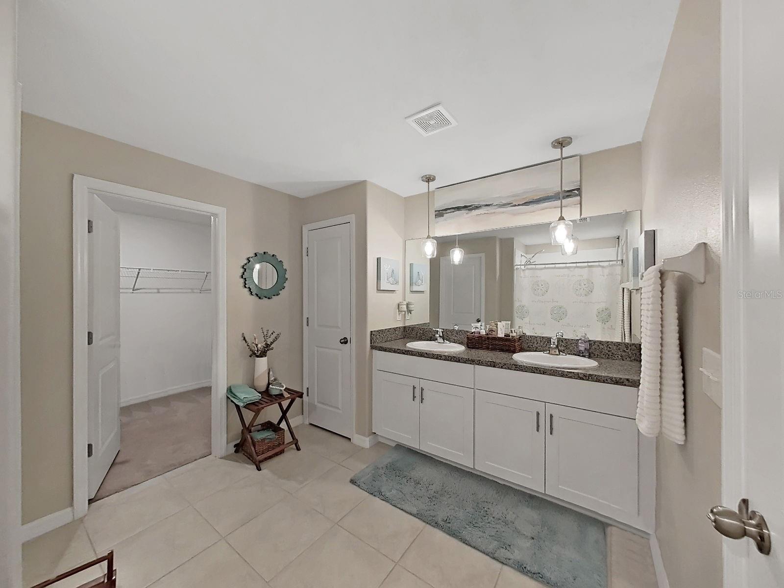 5413 BLUE AZURE DR — photo 35
