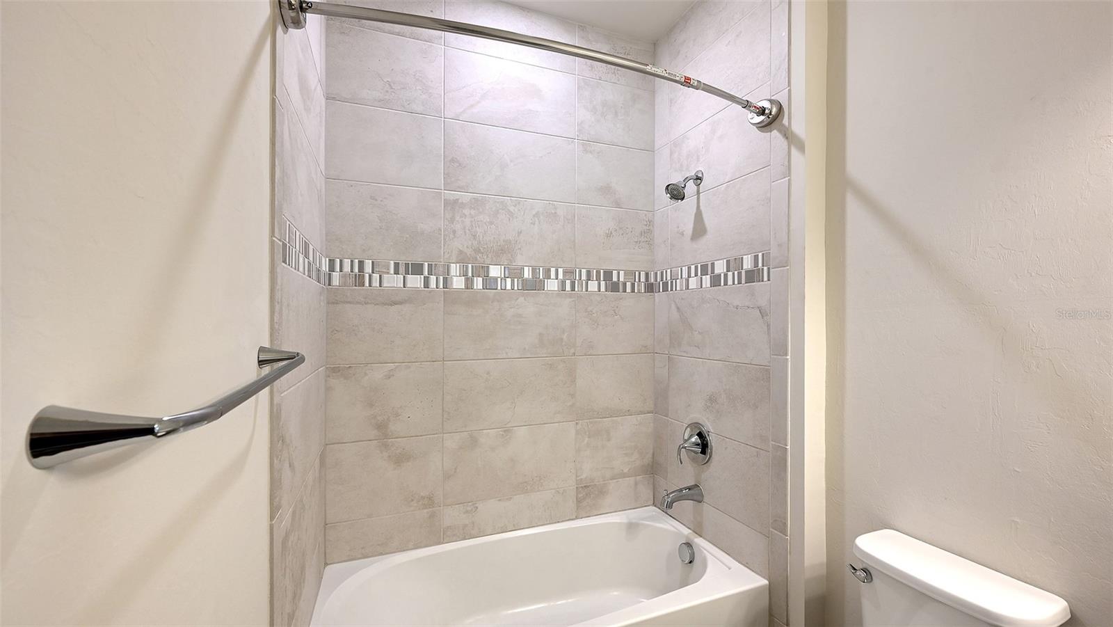 12318 BLUE HILL TRL — photo 47