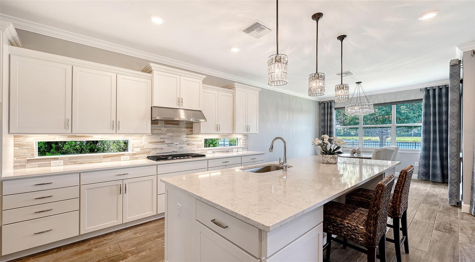 12318 BLUE HILL TRL — photo 8