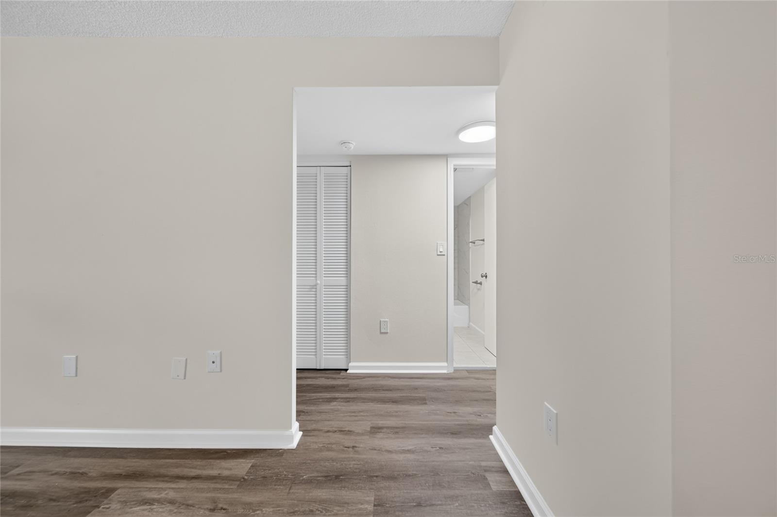 951 79TH AVE N #115 — photo 13