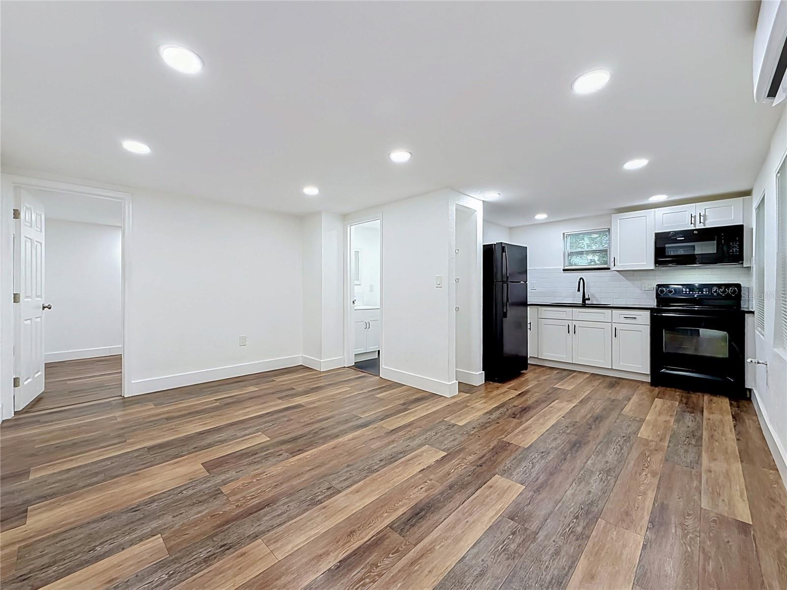 800 15TH AVE S — photo 14