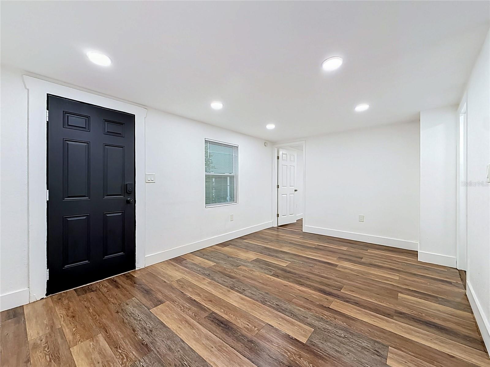 800 15TH AVE S — photo 12