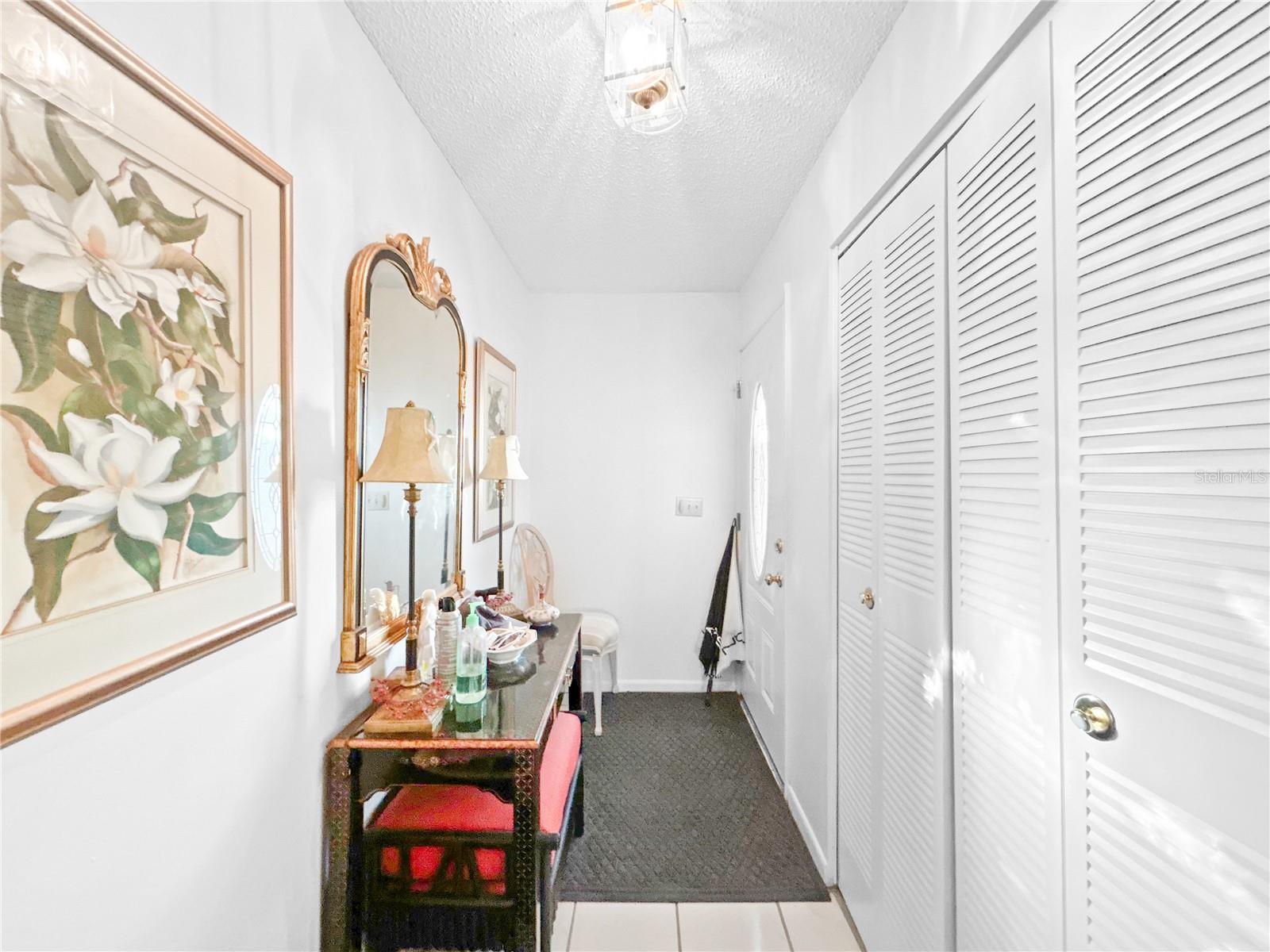 703 OJAI AVE — photo 11