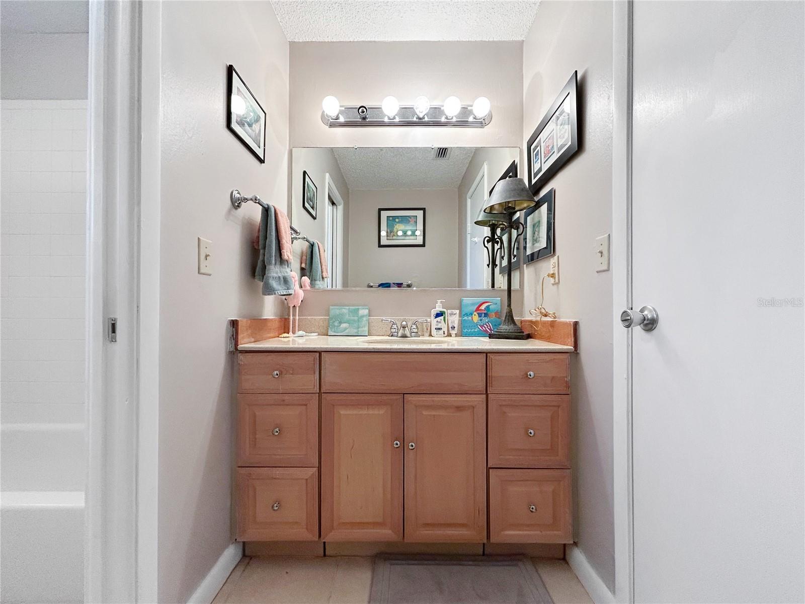 703 OJAI AVE — photo 16
