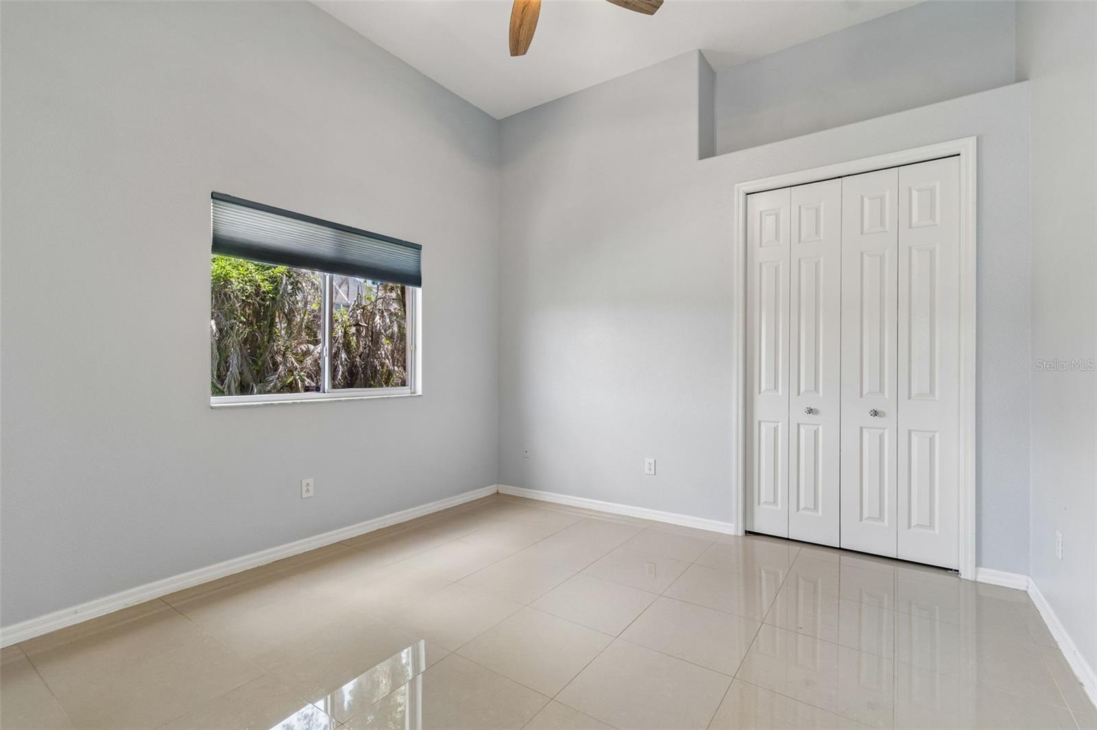 18107 EMERALD BAY ST — photo 37