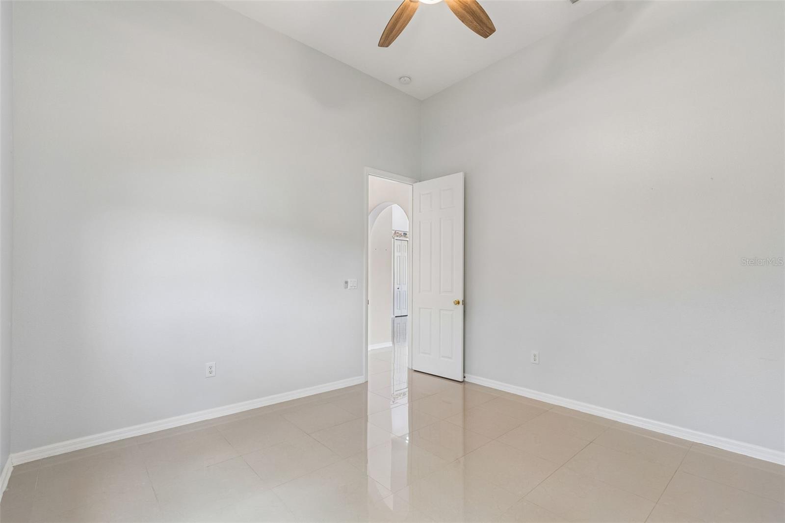 18107 EMERALD BAY ST — photo 35