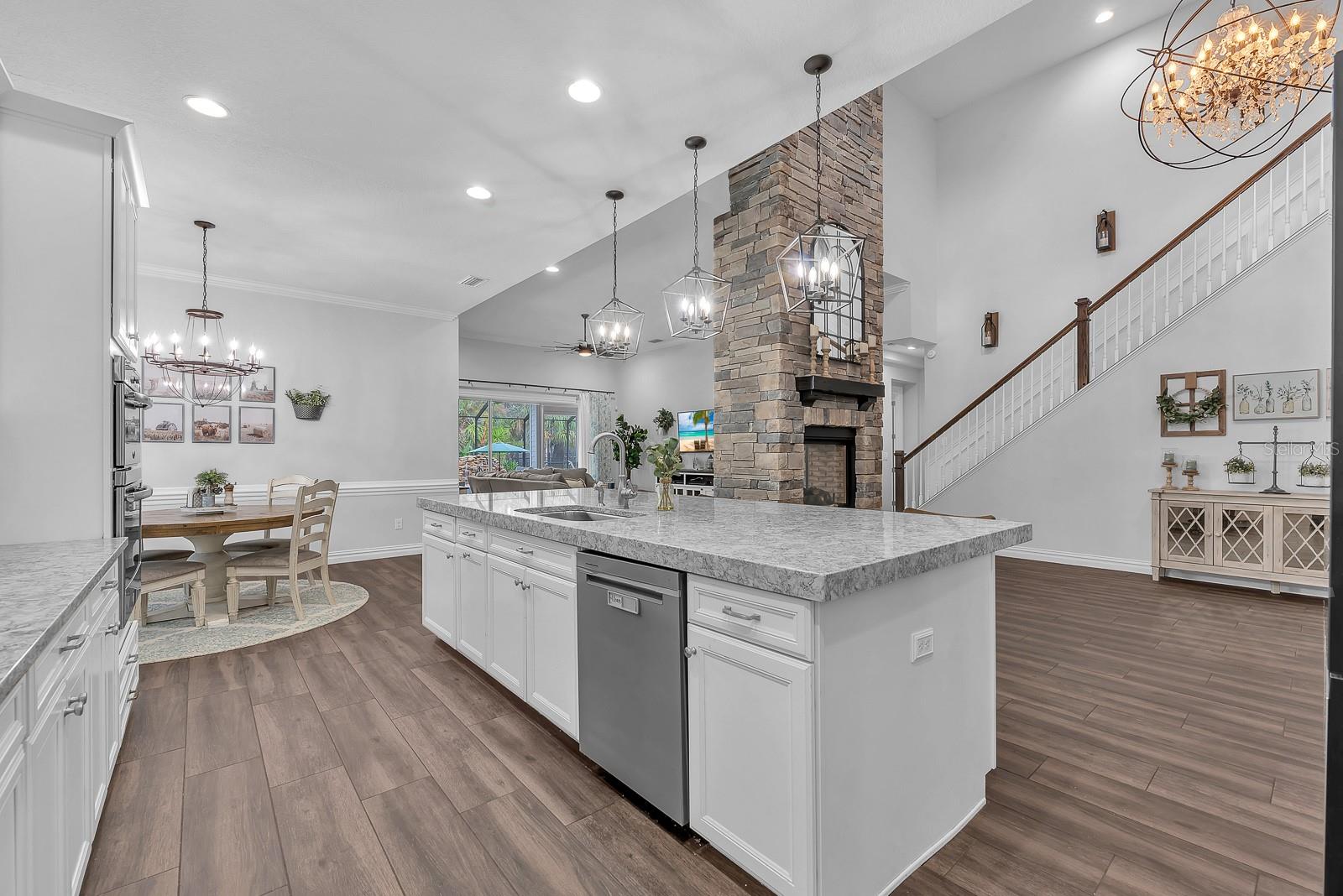 5202 ALAFIA FALLS DR — photo 15