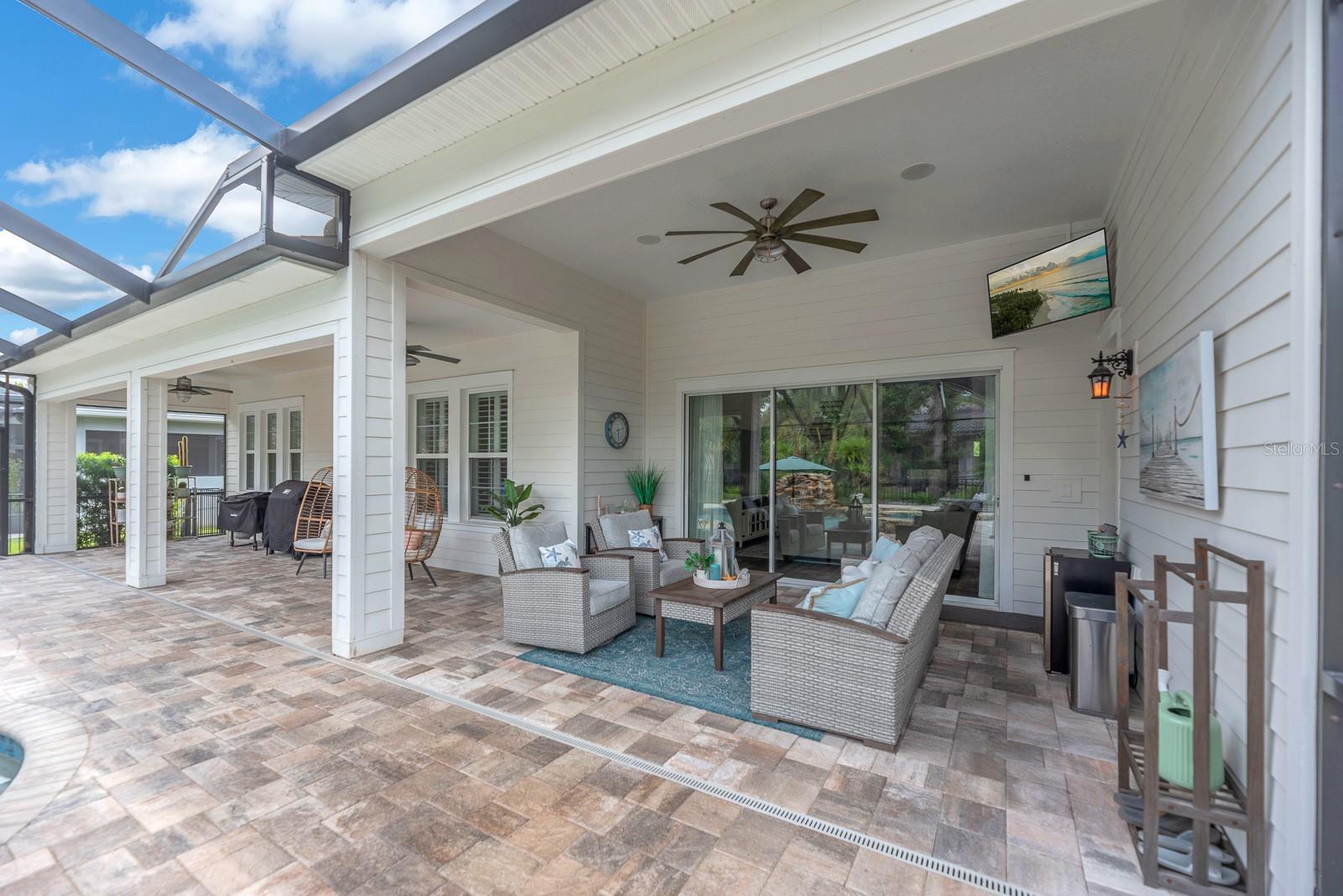 5202 ALAFIA FALLS DR — photo 39
