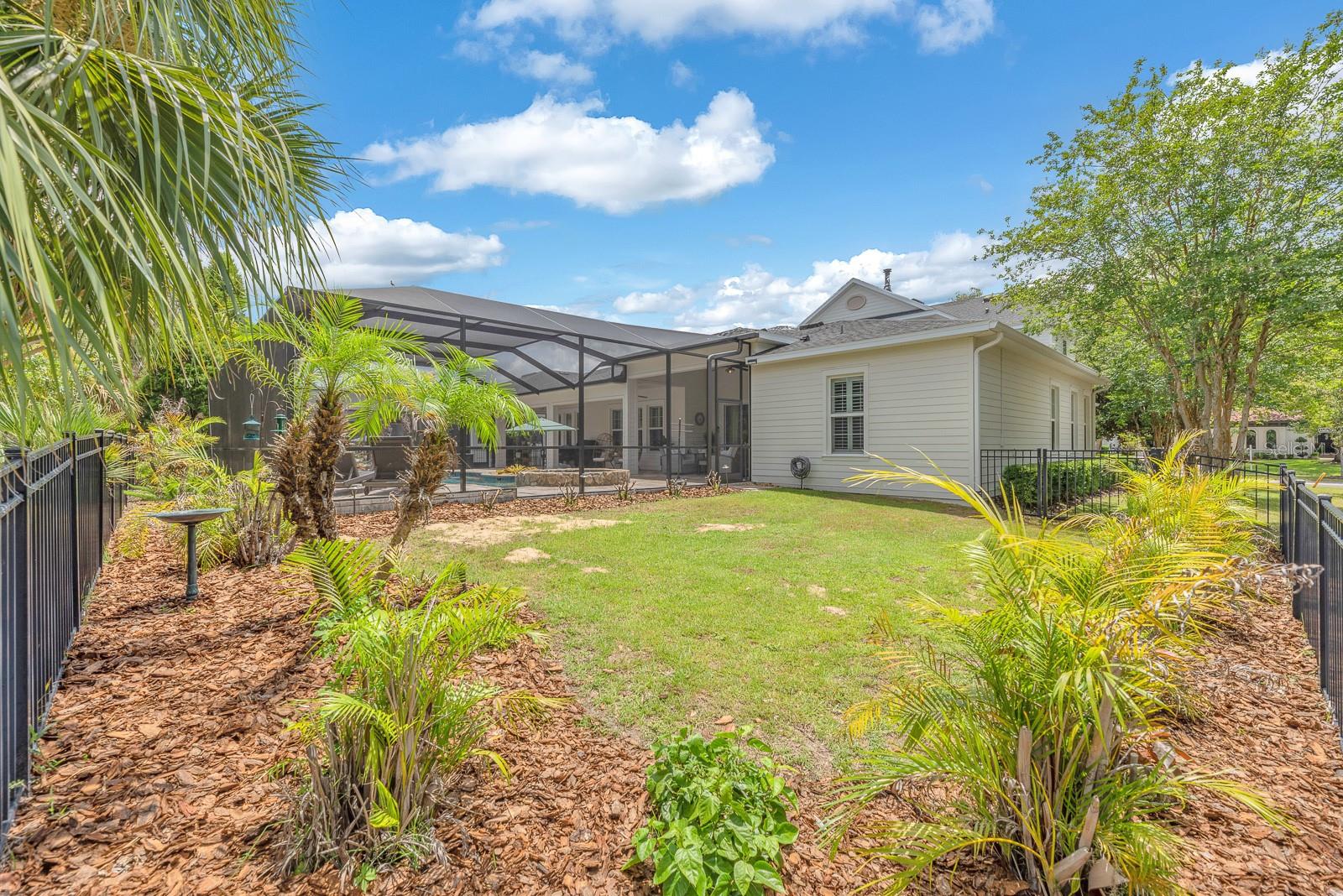 5202 ALAFIA FALLS DR — photo 48
