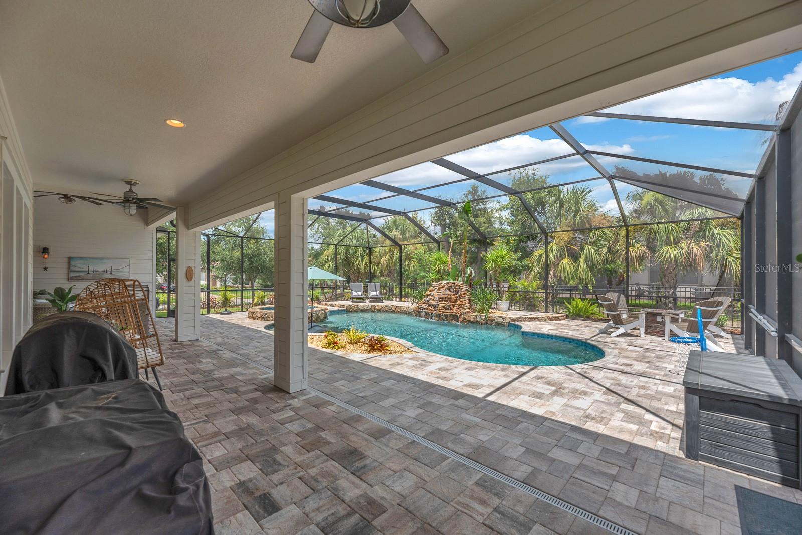 5202 ALAFIA FALLS DR — photo 40