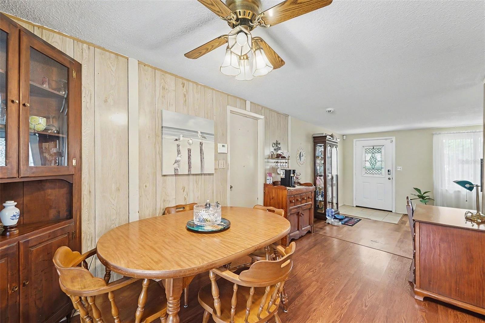 7015 MORAVIAN DR — photo 14