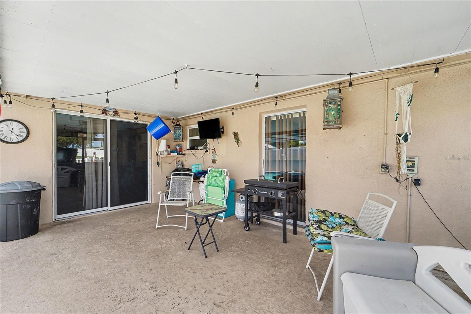 7015 MORAVIAN DR — photo 24