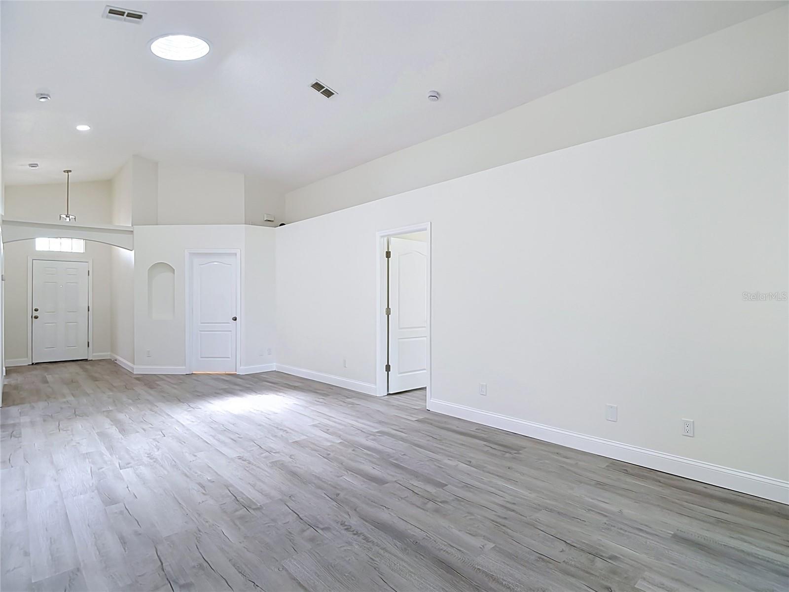 13203 GOLF RIDGE PL — photo 12