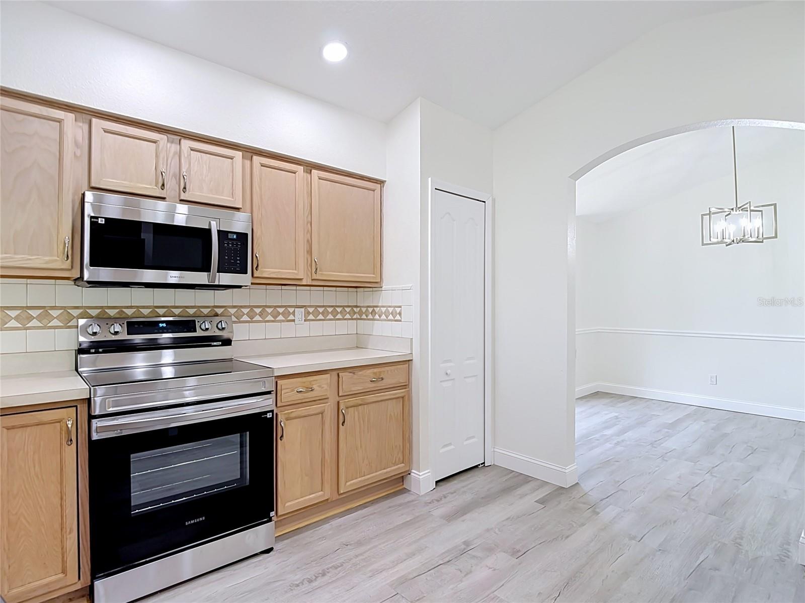 13203 GOLF RIDGE PL — photo 23