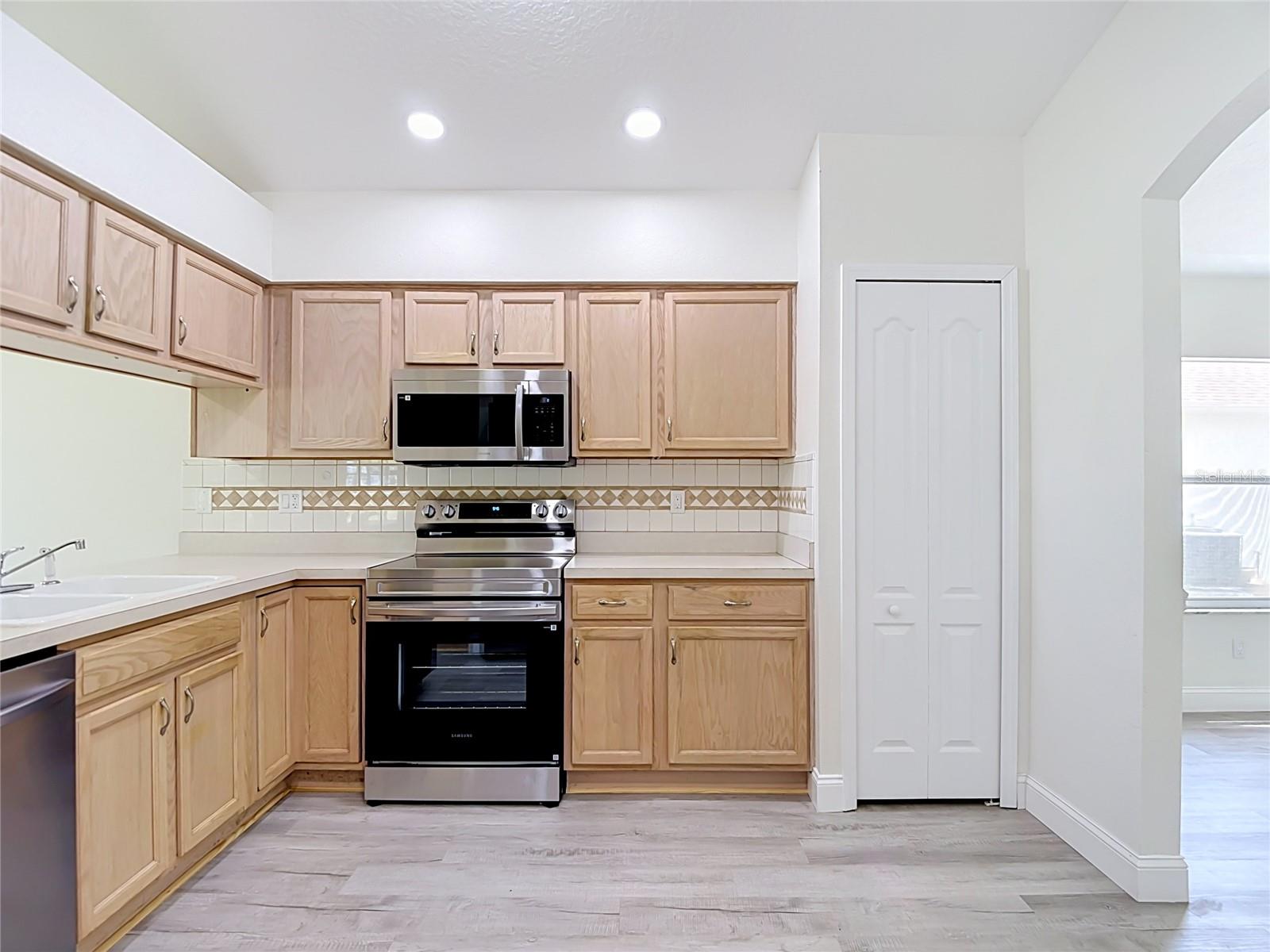 13203 GOLF RIDGE PL — photo 22
