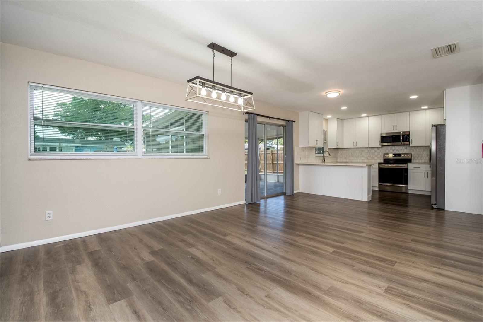 1531 VALENCIA ST — photo 7