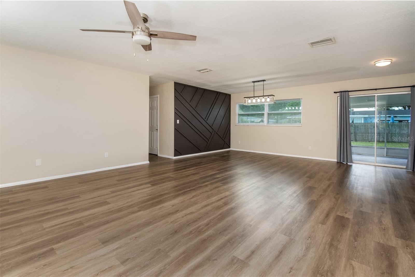 1531 VALENCIA ST — photo 5