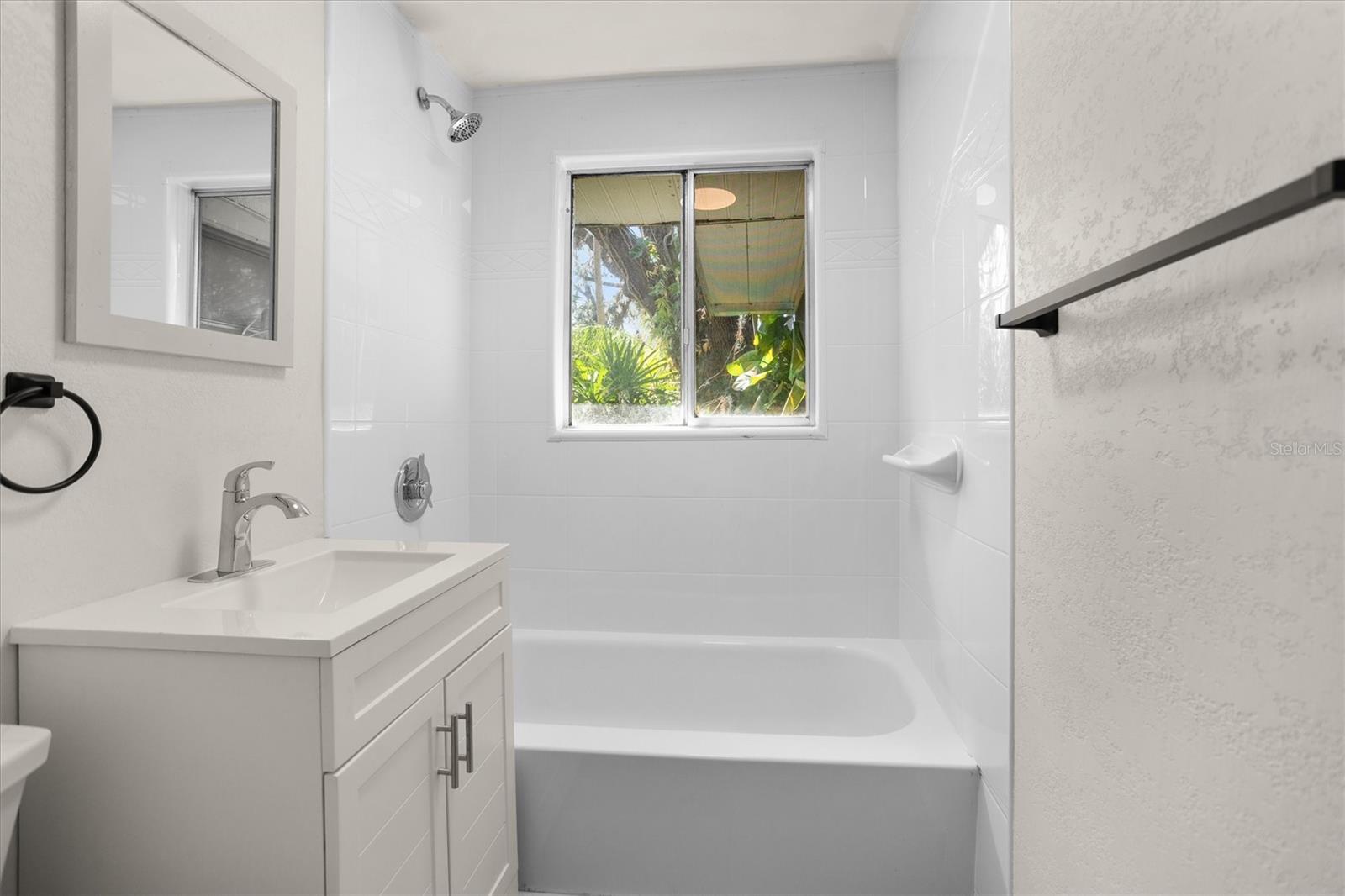 8725 ERIE LN — photo 28