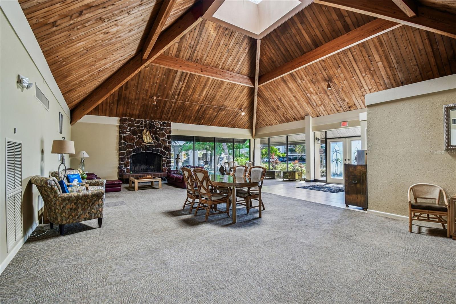 425 ISLAND WAY — photo 48