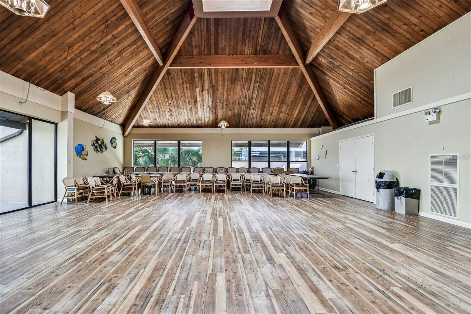 425 ISLAND WAY — photo 38